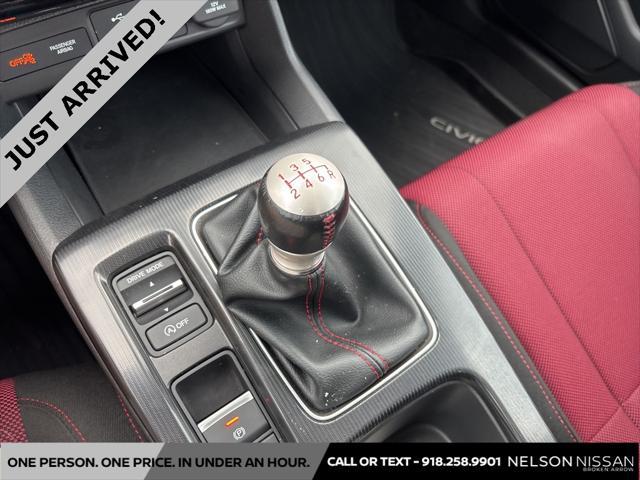 used 2022 Honda Civic Si car, priced at $27,995