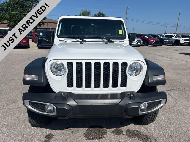 used 2023 Jeep Gladiator car, priced at $32,994