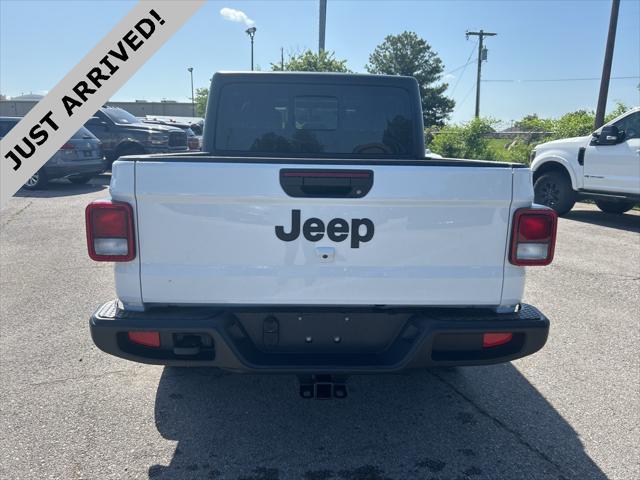 used 2023 Jeep Gladiator car, priced at $32,994