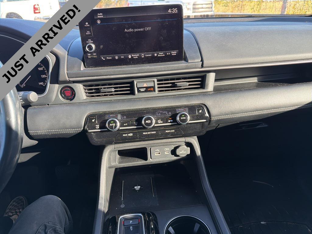 used 2023 Honda Pilot car, priced at $35,999