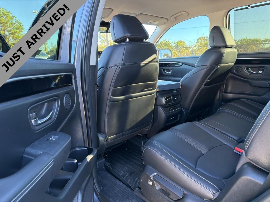 used 2023 Honda Pilot car, priced at $35,999