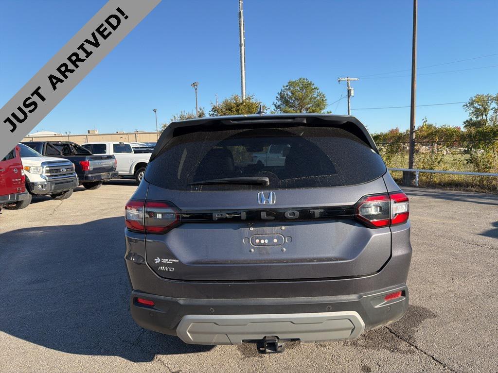 used 2023 Honda Pilot car, priced at $35,999