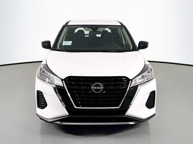 new 2025 Nissan Kicks car, priced at $23,384