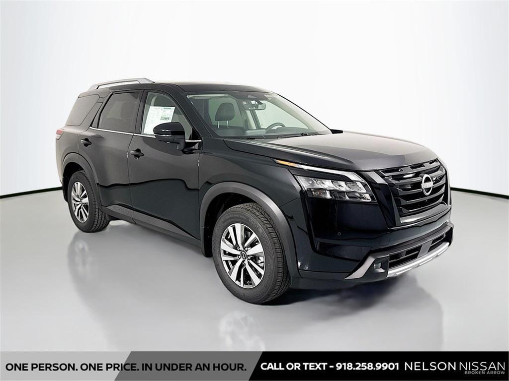 new 2025 Nissan Pathfinder car, priced at $39,523