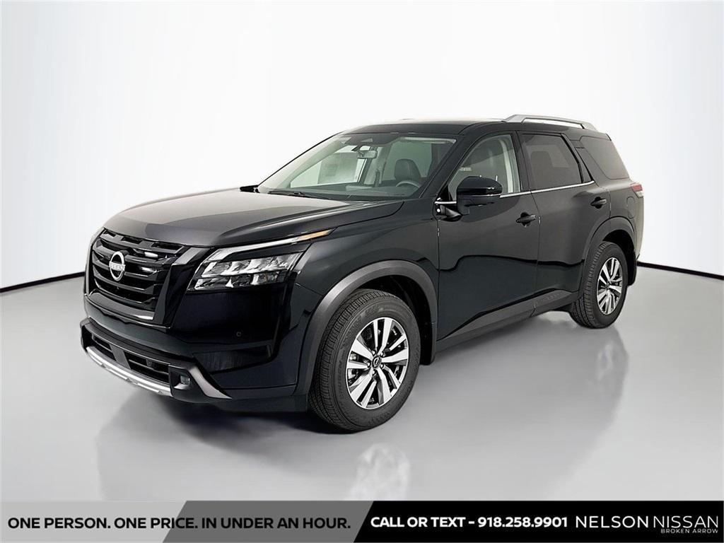 new 2025 Nissan Pathfinder car, priced at $39,523