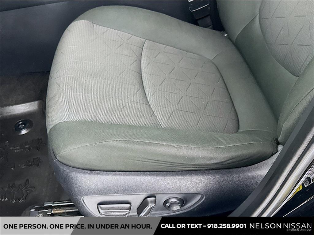 used 2024 Toyota RAV4 Hybrid car, priced at $27,995