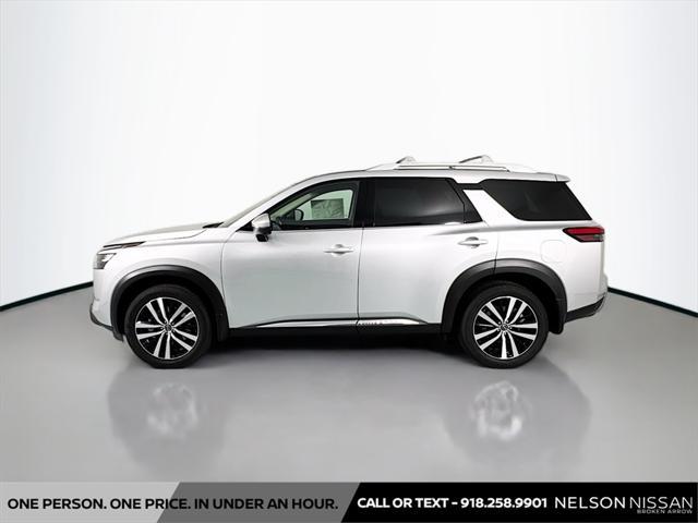 new 2025 Nissan Pathfinder car, priced at $50,674