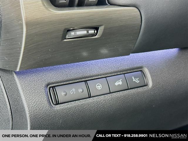 new 2025 Nissan Pathfinder car, priced at $50,674