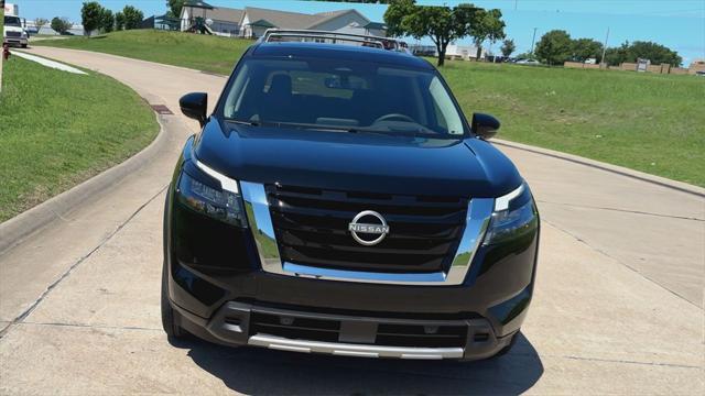 new 2025 Nissan Pathfinder car, priced at $50,289