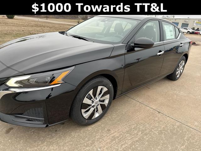new 2025 Nissan Altima car, priced at $26,538