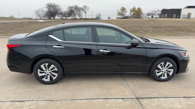 new 2025 Nissan Altima car, priced at $25,738