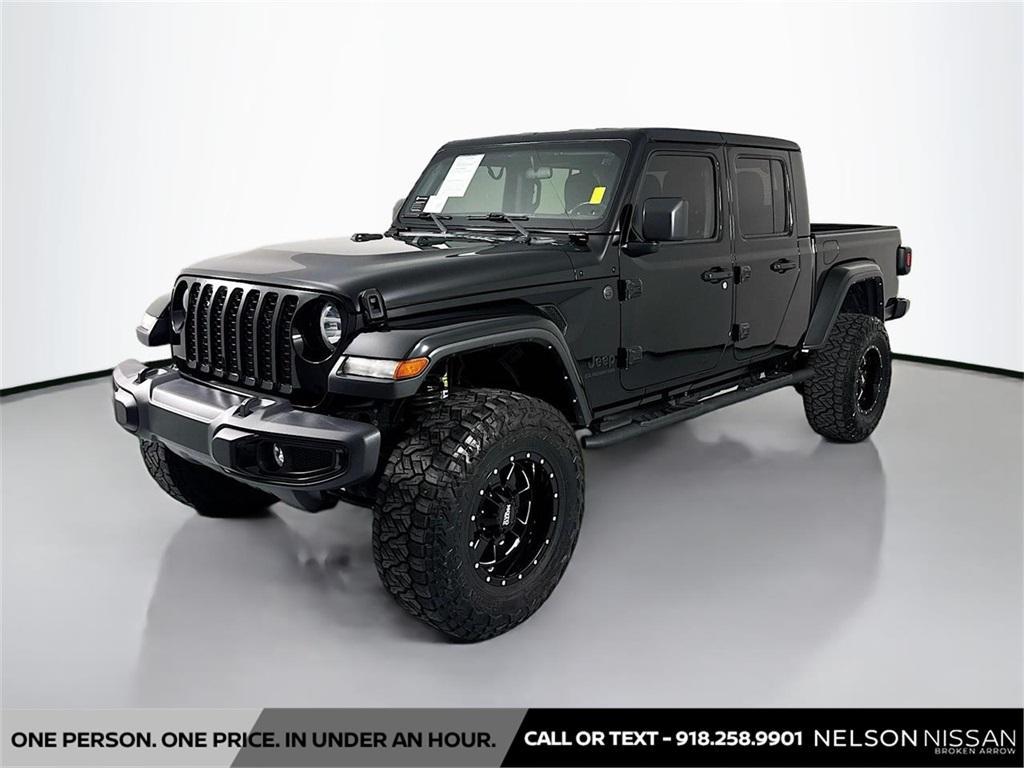 used 2022 Jeep Gladiator car, priced at $30,994