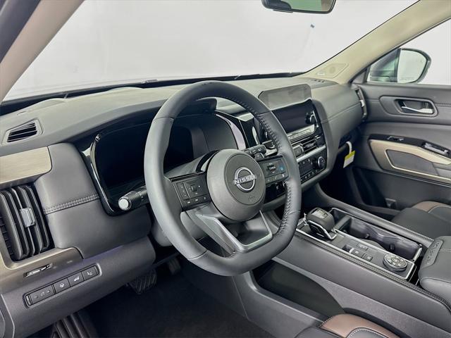 new 2025 Nissan Pathfinder car, priced at $50,779