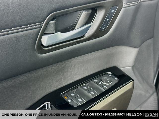 new 2025 Nissan Pathfinder car, priced at $50,779