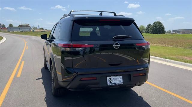 new 2024 Nissan Pathfinder car, priced at $39,790