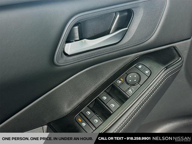 new 2025 Nissan Rogue car, priced at $30,960