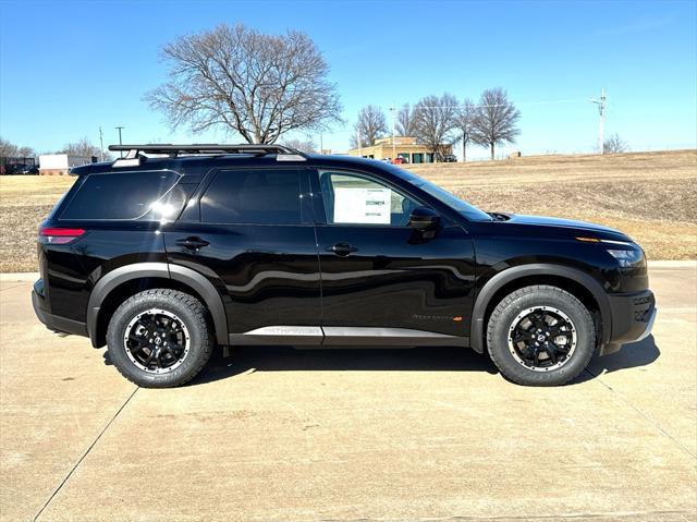 new 2025 Nissan Pathfinder car, priced at $42,839