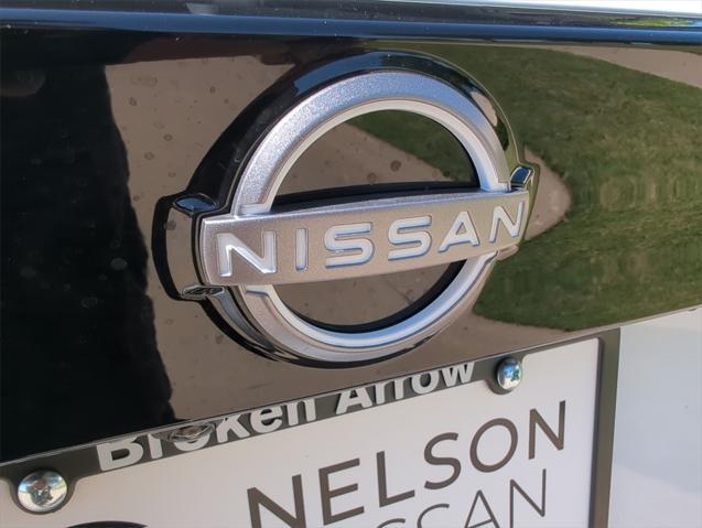 new 2025 Nissan Kicks car, priced at $26,213
