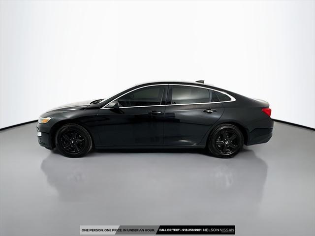 used 2019 Chevrolet Malibu car, priced at $15,704