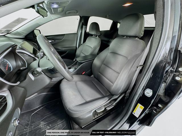 used 2019 Chevrolet Malibu car, priced at $15,704