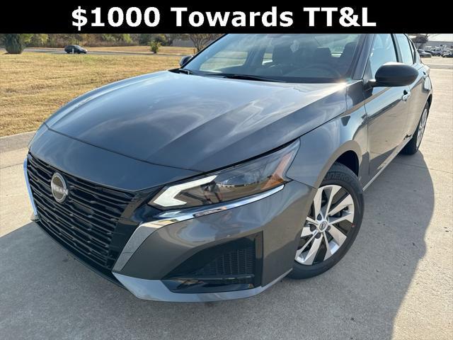 new 2025 Nissan Altima car, priced at $27,206