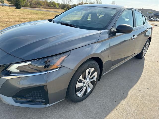 new 2025 Nissan Altima car, priced at $26,123