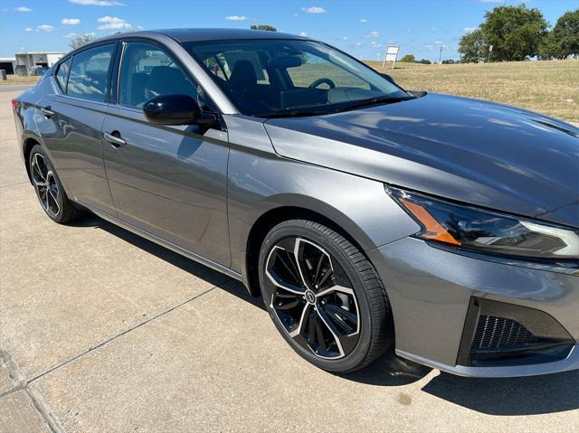 new 2025 Nissan Altima car, priced at $29,844