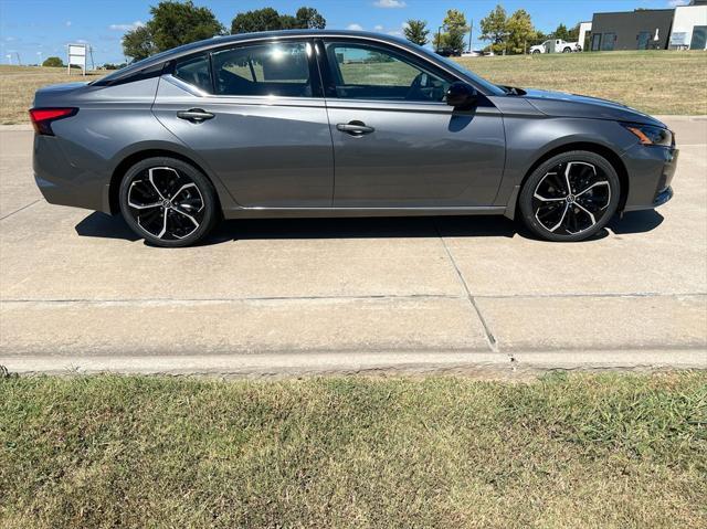 new 2025 Nissan Altima car, priced at $29,844