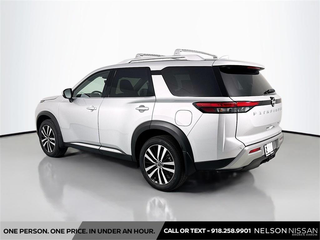 new 2025 Nissan Pathfinder car, priced at $50,133