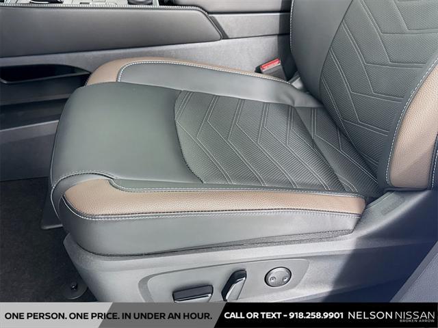 new 2025 Nissan Pathfinder car, priced at $50,904