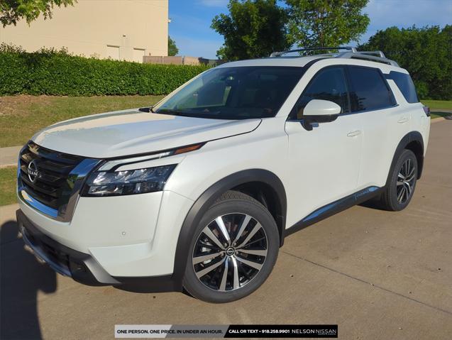 new 2025 Nissan Pathfinder car, priced at $50,878