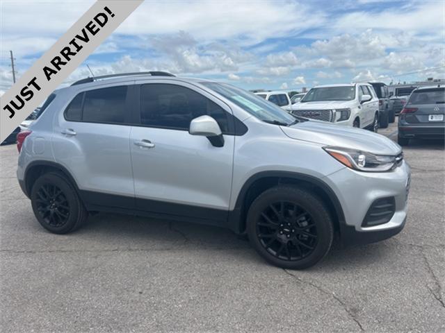 used 2022 Chevrolet Trax car, priced at $18,995