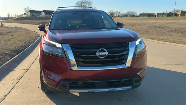 new 2025 Nissan Pathfinder car, priced at $50,012