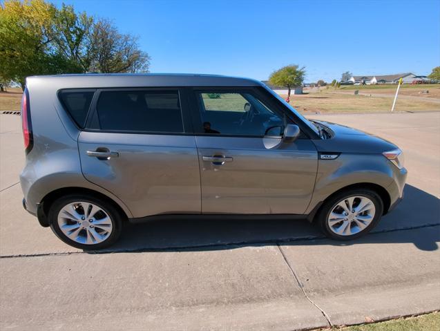 used 2016 Kia Soul car, priced at $9,999