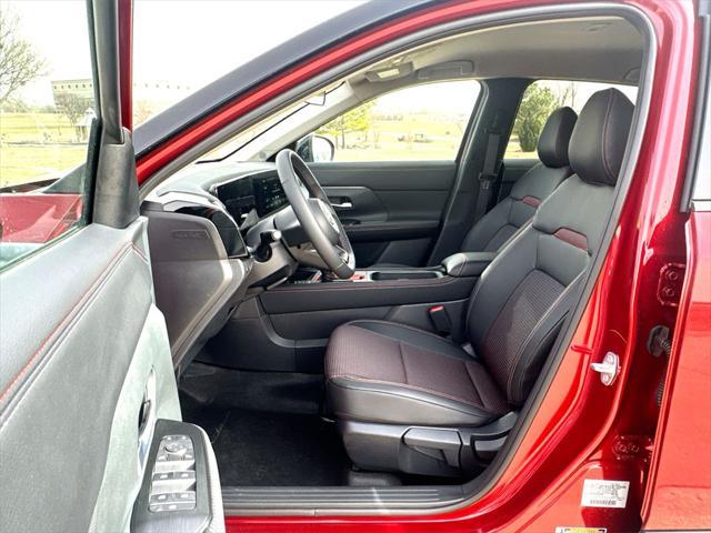 new 2025 Nissan Kicks car, priced at $27,561