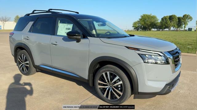 new 2025 Nissan Pathfinder car, priced at $51,372