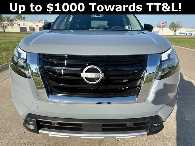 new 2025 Nissan Pathfinder car, priced at $51,372
