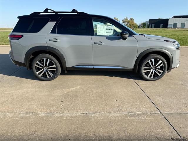 new 2025 Nissan Pathfinder car, priced at $51,272