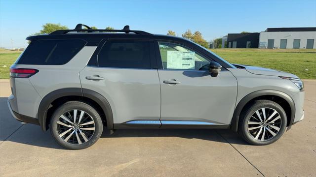 new 2025 Nissan Pathfinder car, priced at $51,272