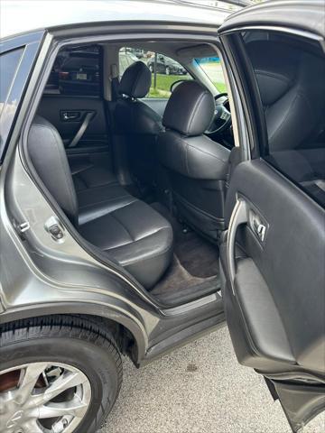 used 2007 INFINITI FX35 car, priced at $7,495
