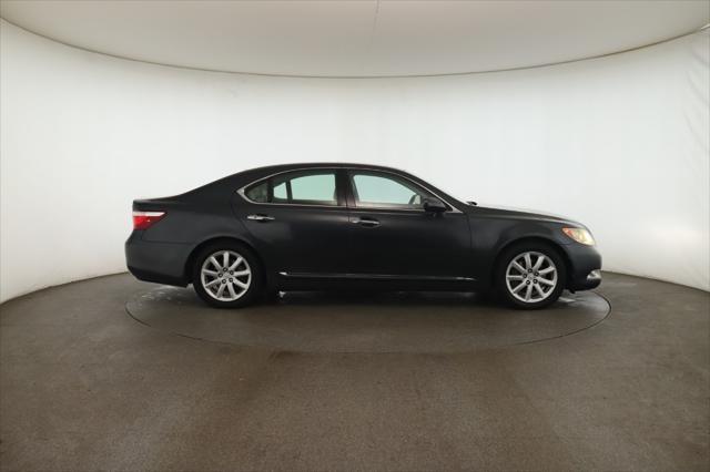 used 2007 Lexus LS 460 car, priced at $10,495