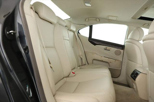 used 2007 Lexus LS 460 car, priced at $10,495