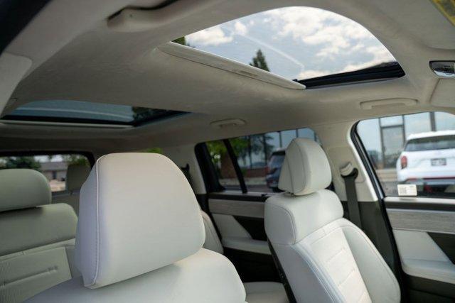 used 2025 Hyundai Santa Fe car, priced at $42,997