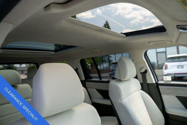 used 2025 Hyundai Santa Fe car, priced at $40,198