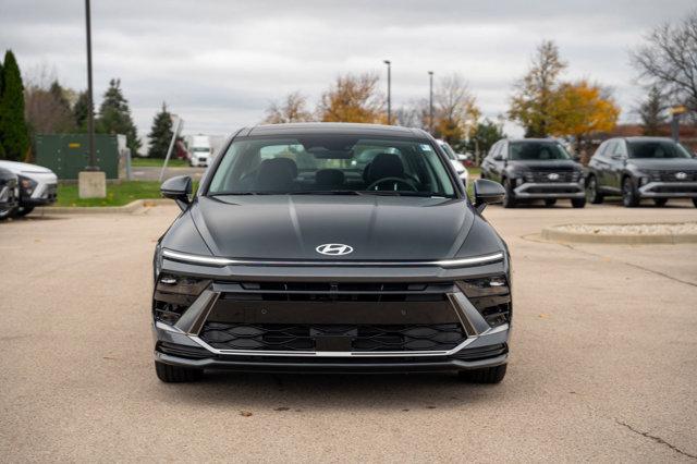 new 2025 Hyundai Sonata Hybrid car, priced at $36,550