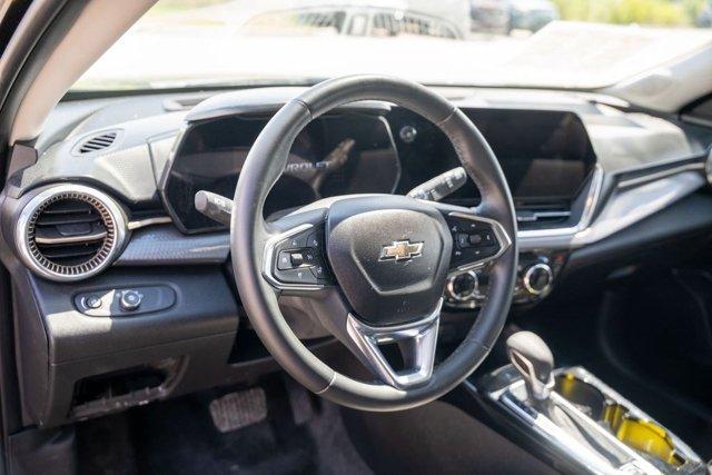used 2025 Chevrolet Trax car, priced at $22,988