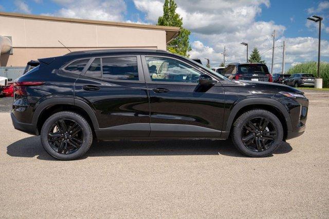 used 2025 Chevrolet Trax car, priced at $22,988