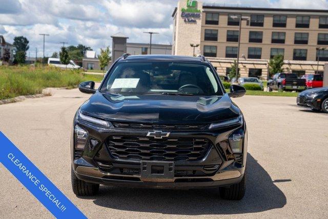 used 2025 Chevrolet Trax car, priced at $23,465