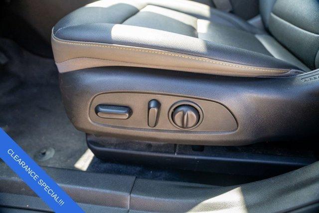 used 2025 Chevrolet Trax car, priced at $23,465