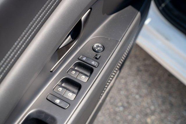 new 2025 Hyundai Elantra car, priced at $21,273